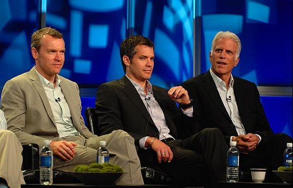 Dispatches from FX: End of 'Nip/Tuck,' lots more 'Always Sunny,' and more